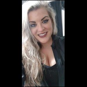 Meet your Posher, Kacey